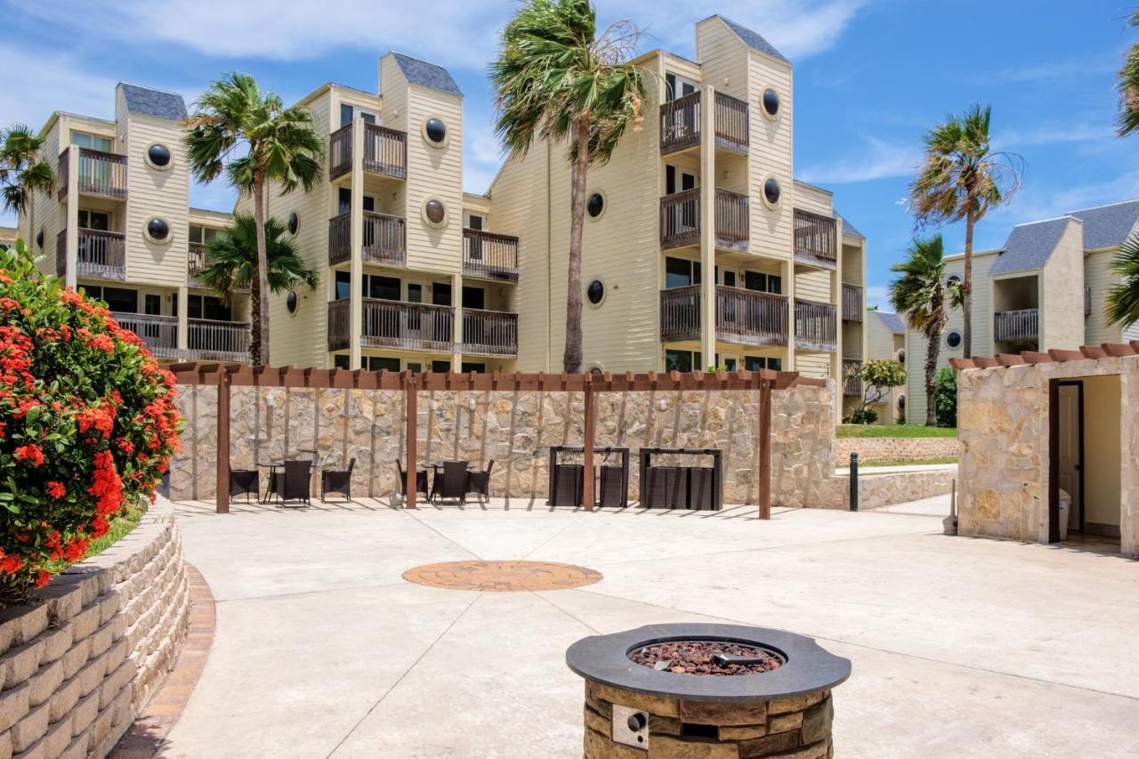 Steps To The Pool & Beach Beautiful Beachfront Resort, Shared Pools South Padre Island Exterior photo